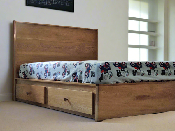 Cama Doble con cabezal alto