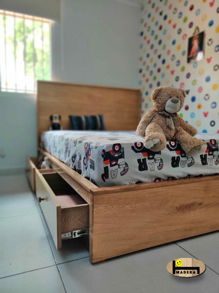 Cama Doble con cabezal alto